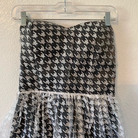 Asos strapless party dress - new with tags - Picture 2 of 8